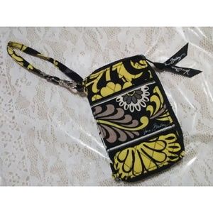 Vera bradley wristlet